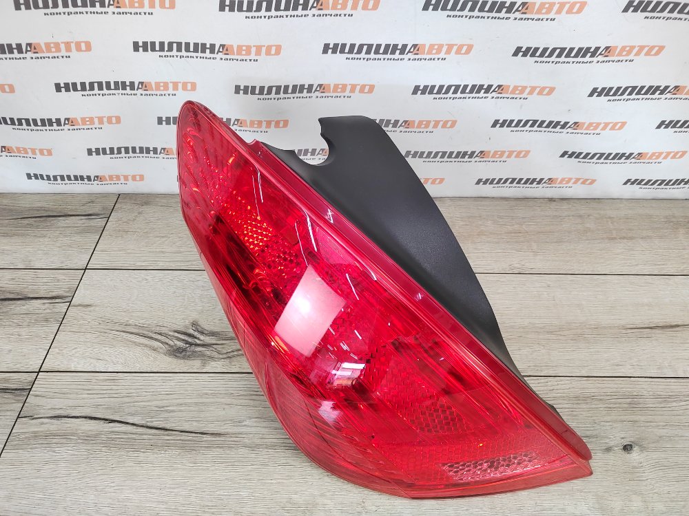 Фонарь в крыло, 9000 рублей, Москва