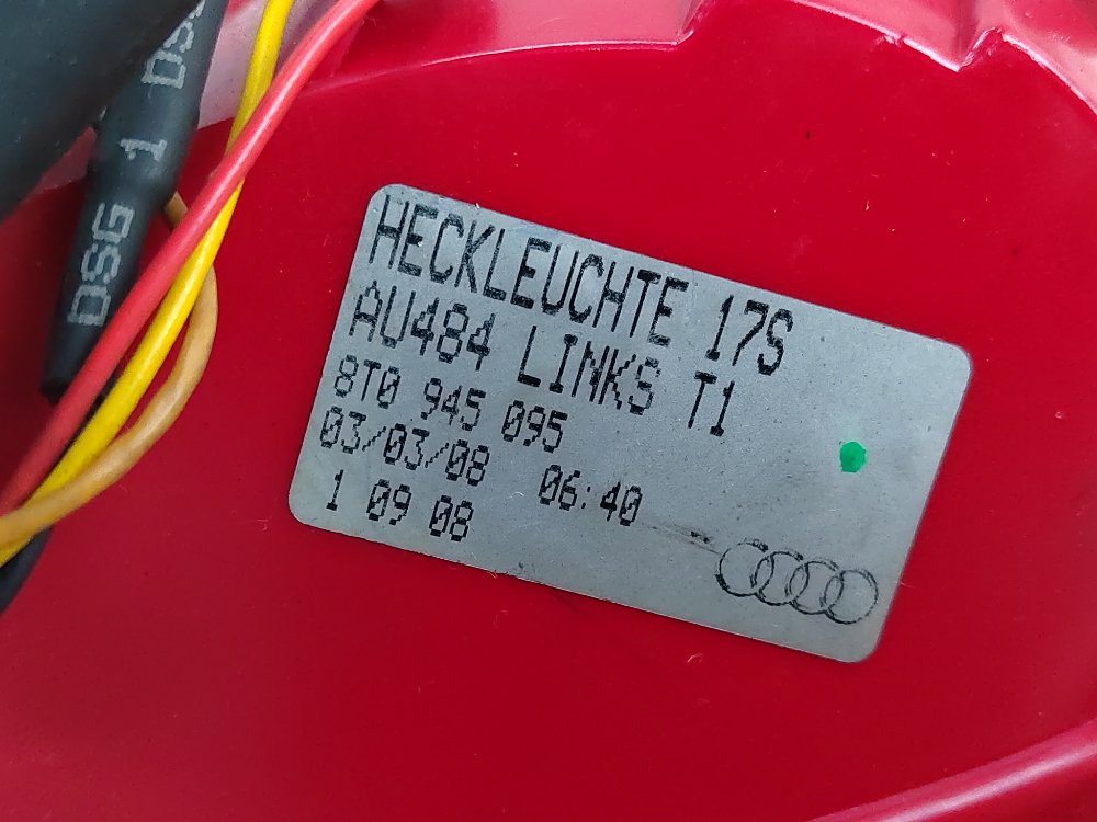 Фонарь в крыло, 2000 рублей, Москва