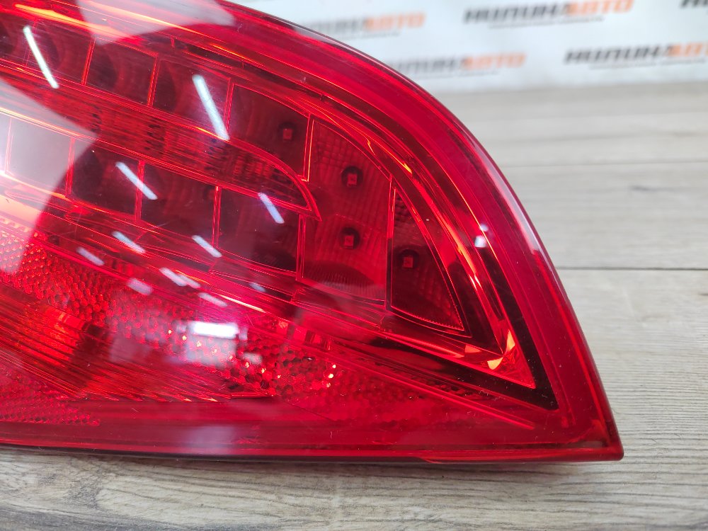 Фонарь в крышку багажника, 3000 рублей, Москва