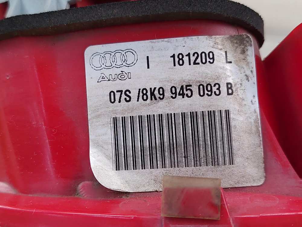 Фонарь в крышку багажника, 3000 рублей, Москва