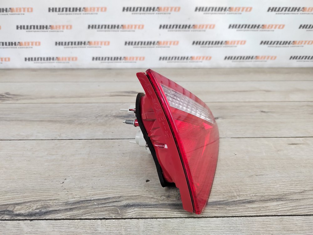 Фонарь в крышку багажника, 1500 рублей, Москва