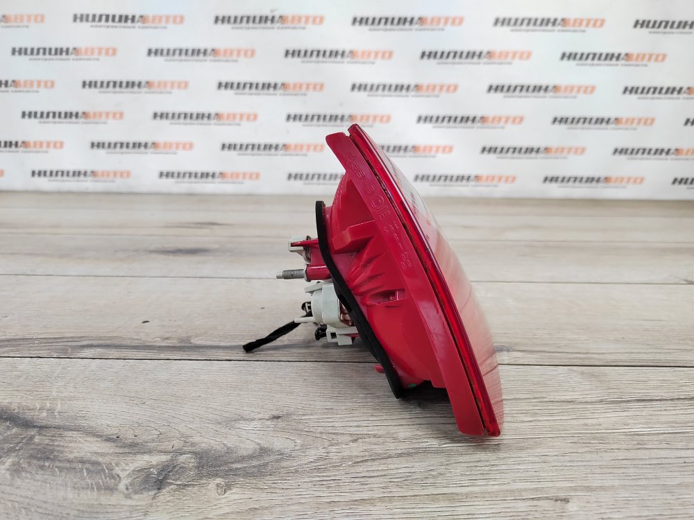 Фонарь в крышку багажника, 1500 рублей, Москва