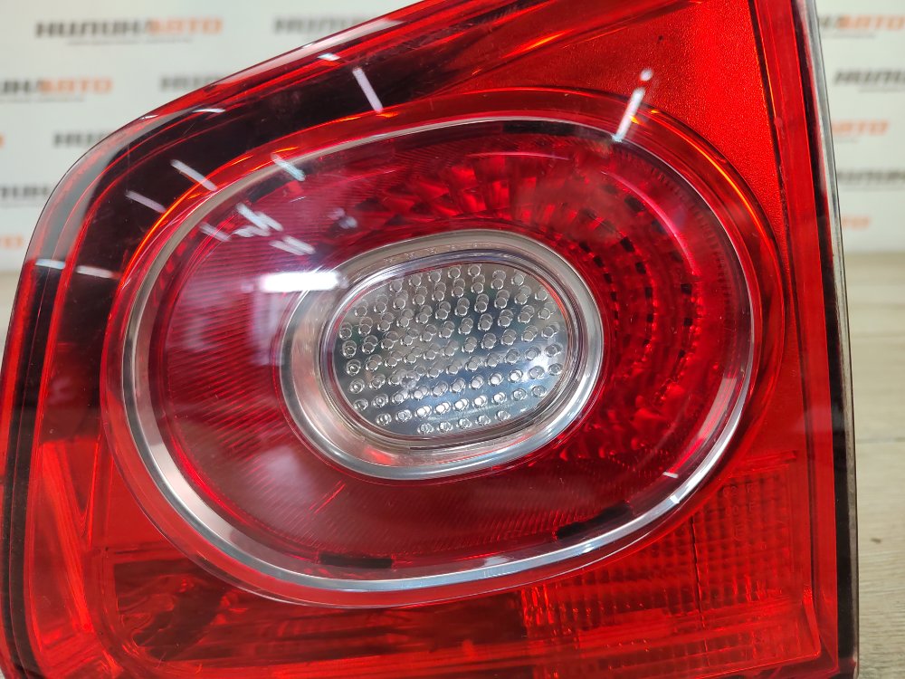 Фонарь в крышку багажника, 2500 рублей, Москва