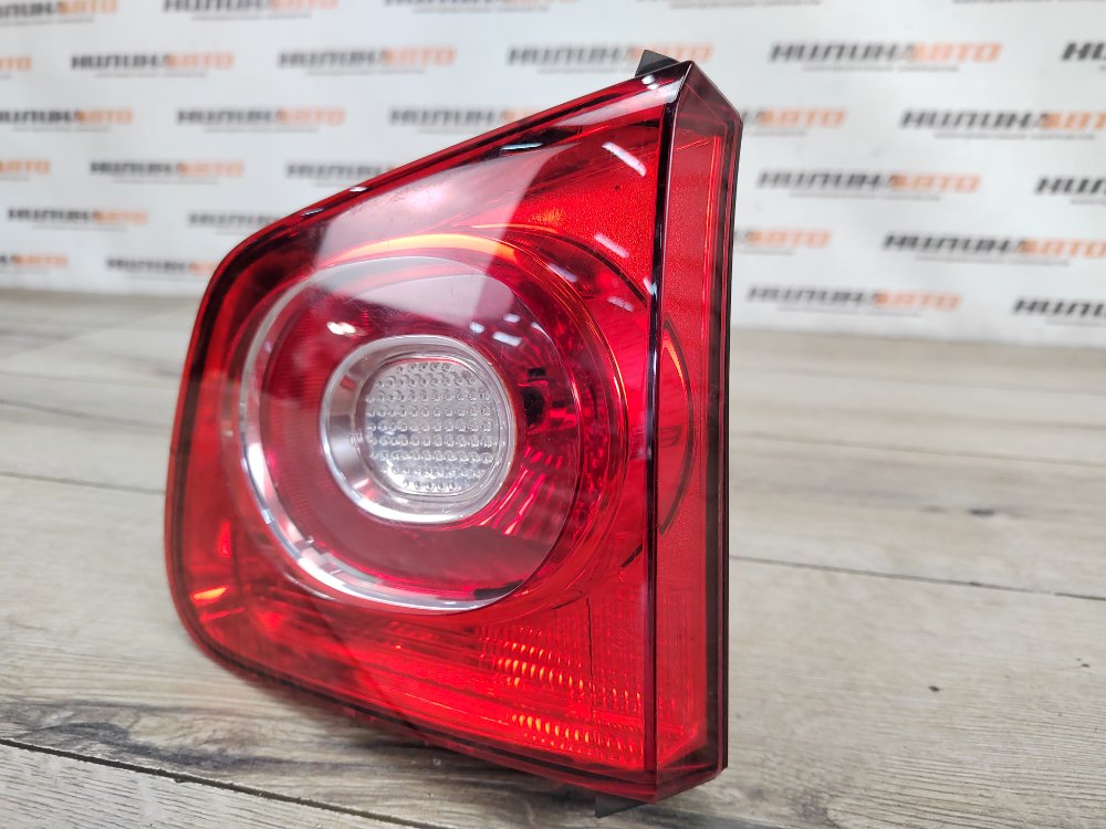 Фонарь в крышку багажника, 2500 рублей, Москва