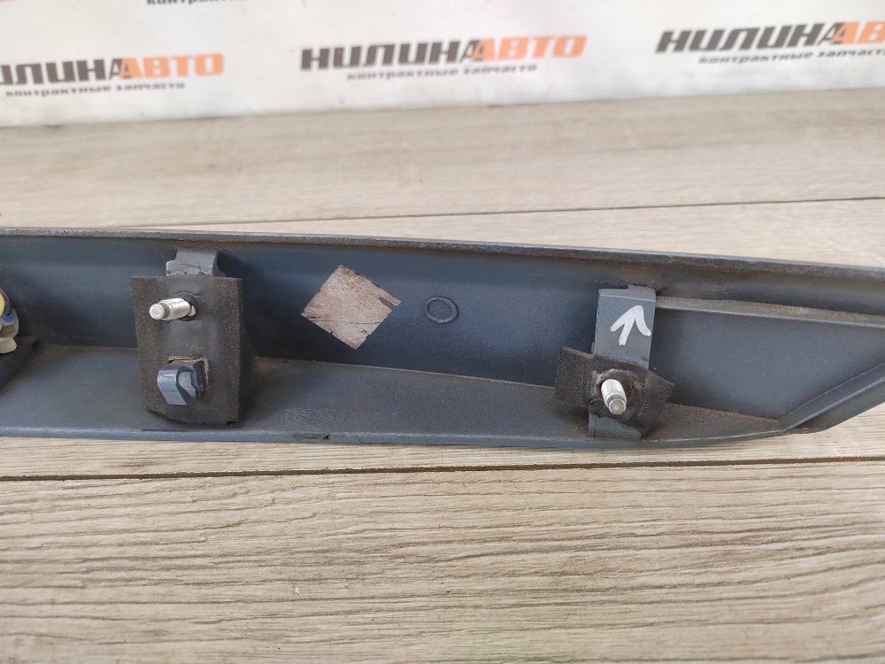 Накладка крышки багажника, 2000 рублей, Москва