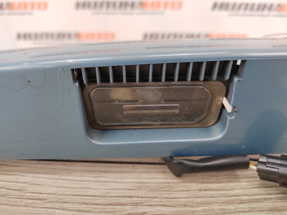 Накладка крышки багажника, 2000 рублей, Москва