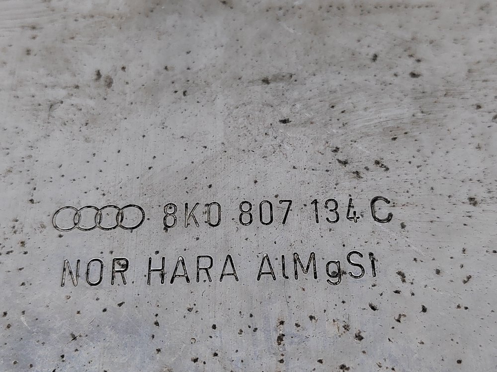 Кронштейн усилителя бампера, 2000 рублей, Москва