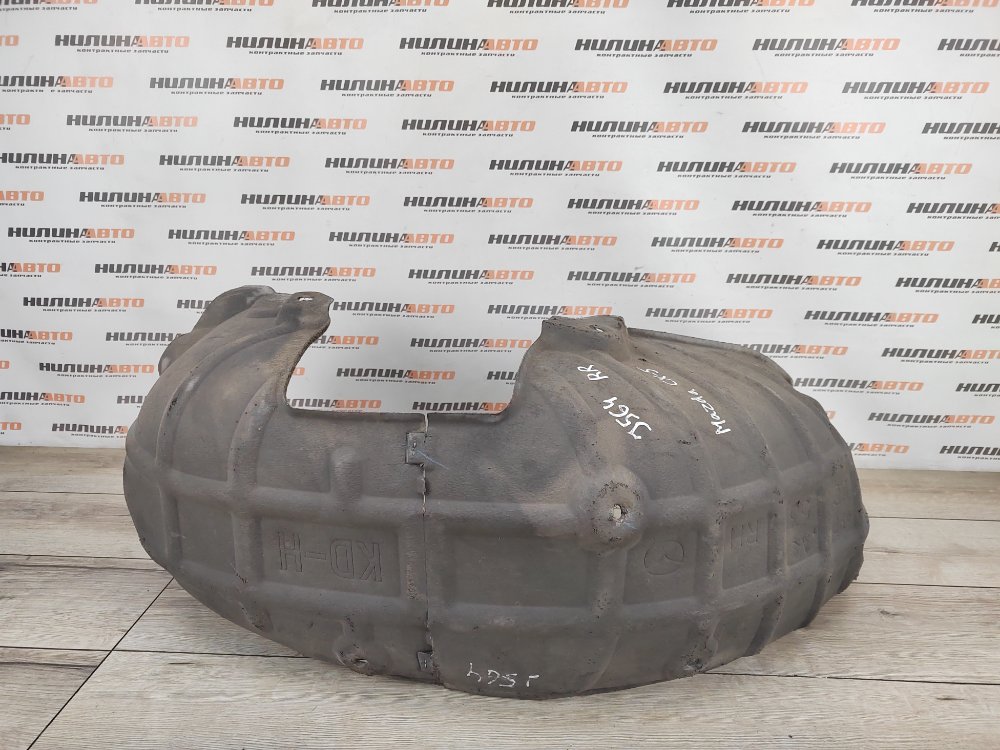 Подкрылок, 3000 рублей, Москва