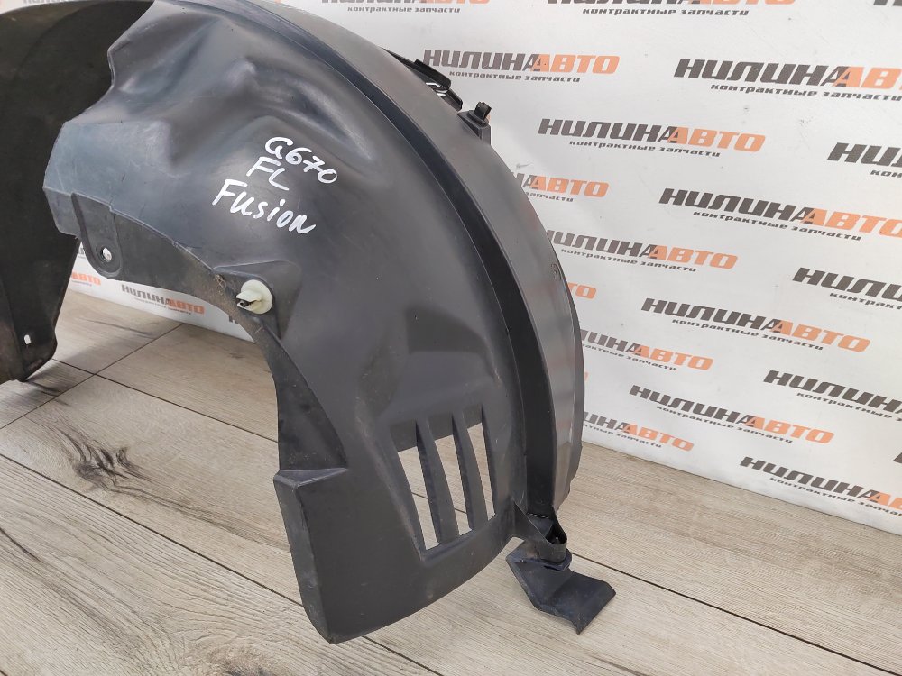 Подкрылок, 800 рублей, Москва