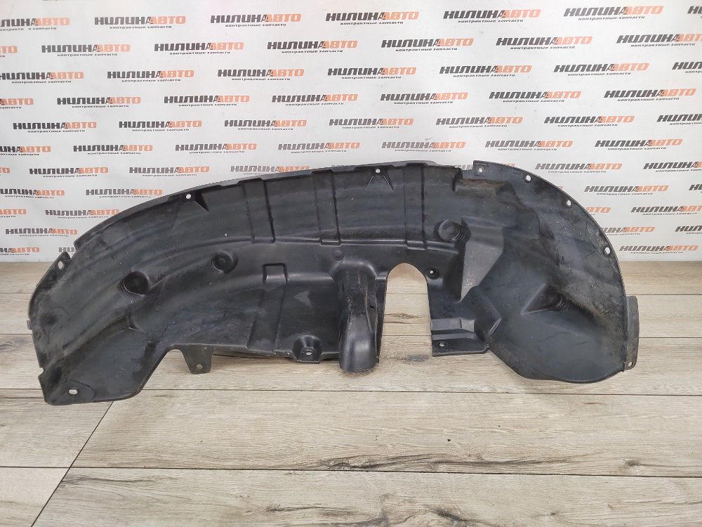 Подкрылок, 1400 рублей, Москва