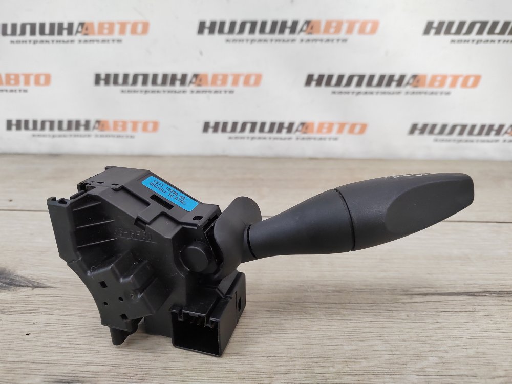 Переключатель подрулевой поворотников, 500 рублей, Москва