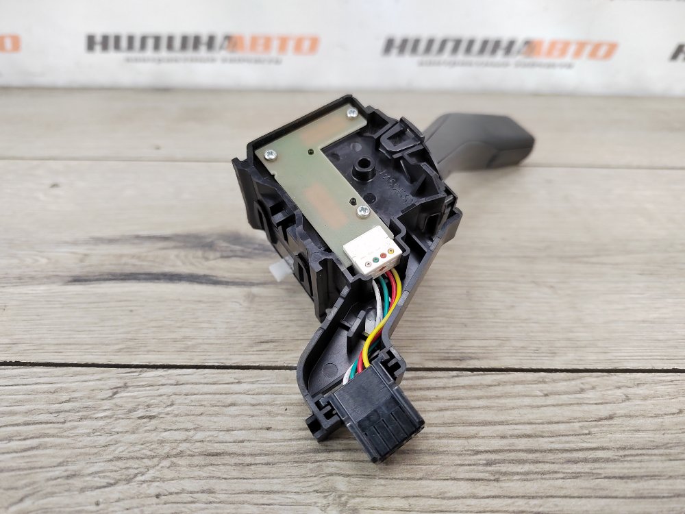 Переключатель подрулевой поворотников, 500 рублей, Москва