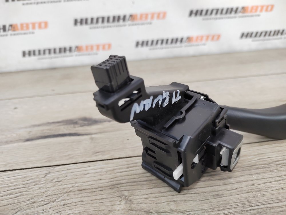 Переключатель подрулевой поворотников, 500 рублей, Москва