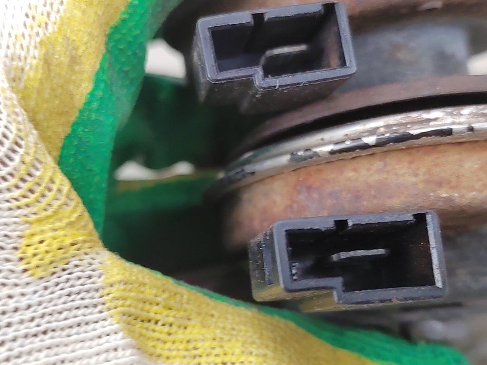 Звуковой сигнал, 1000 рублей, Москва