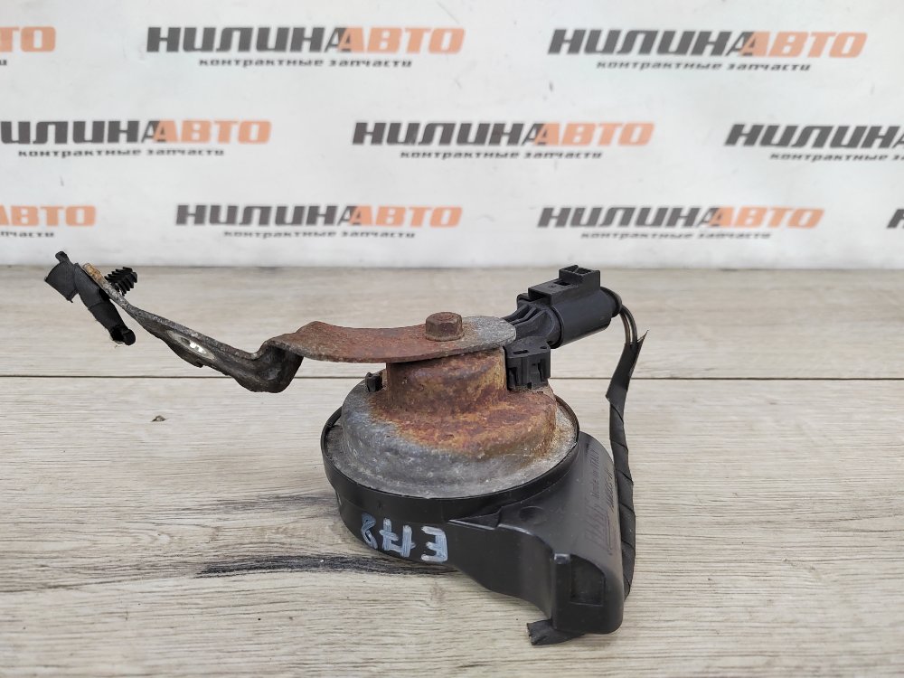 Звуковой сигнал, 1000 рублей, Москва