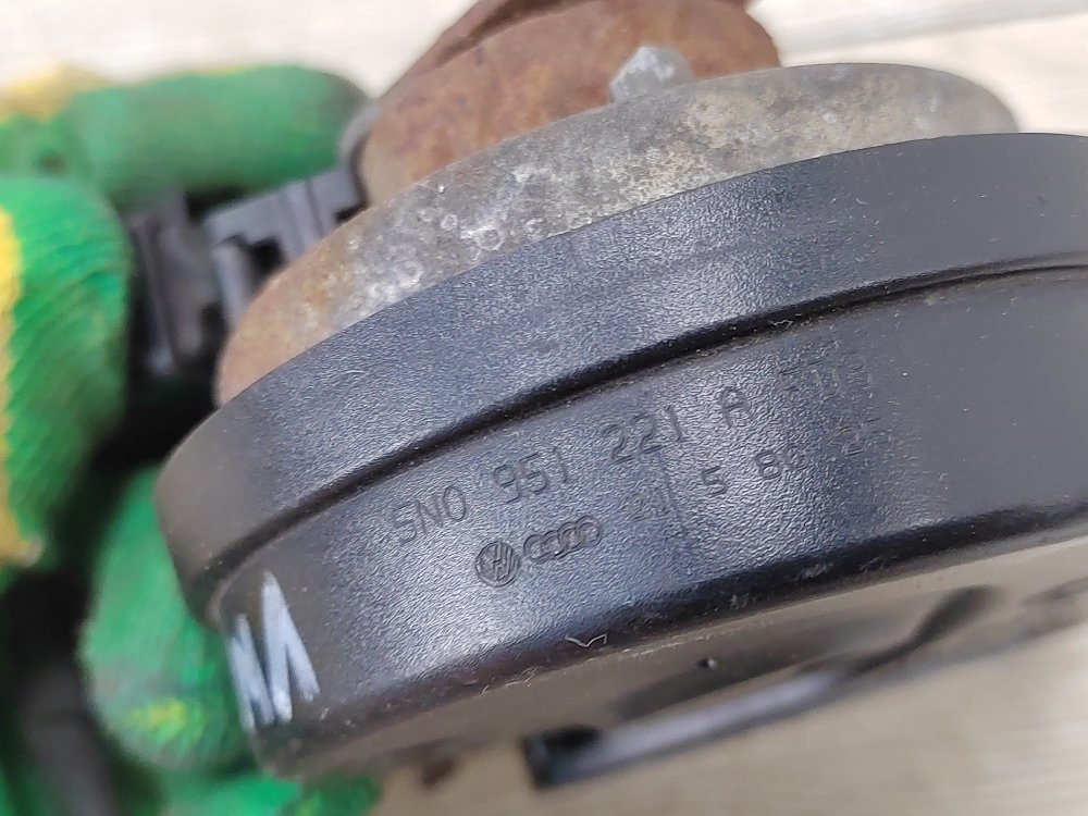 Звуковой сигнал, 1000 рублей, Москва