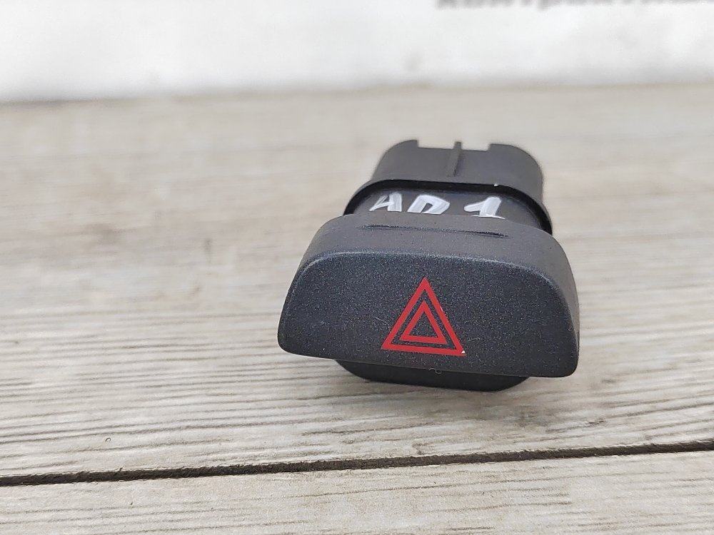 Кнопка аварийной сигнализации, 500 рублей, Москва