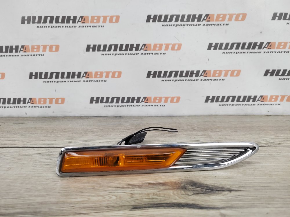 Повторитель поворота в крыло, 500 рублей, Москва