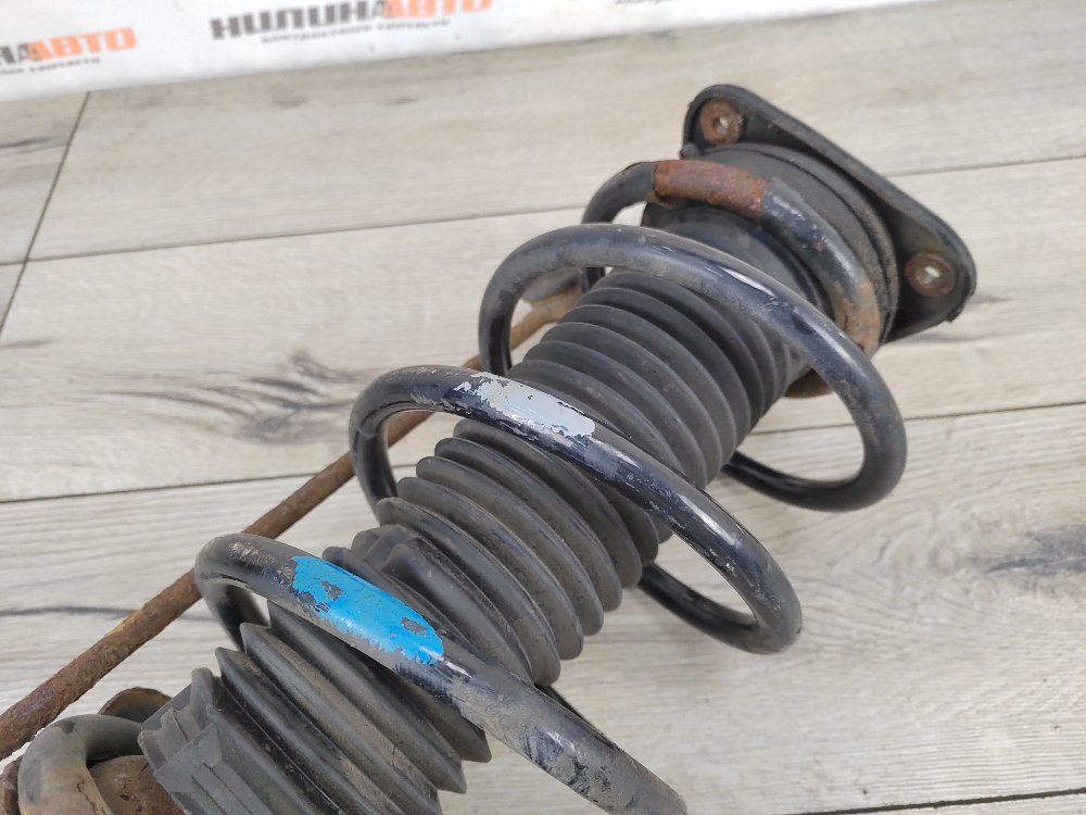 Амортизатор, 3000 рублей, Москва