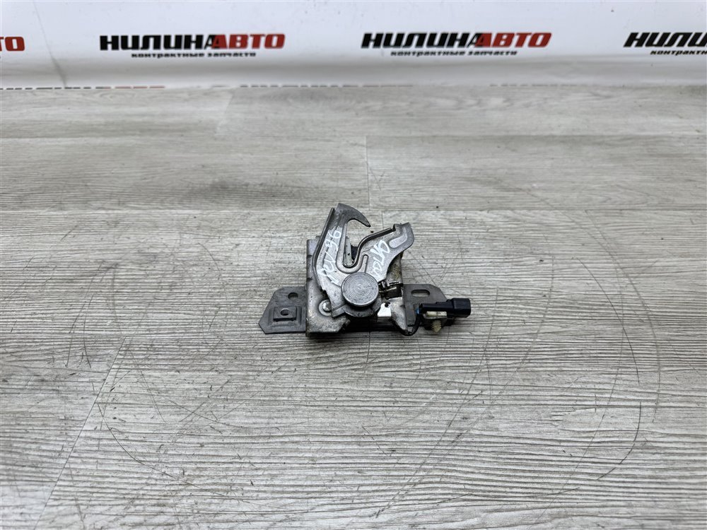 Замок капота, 500 рублей, Севастополь