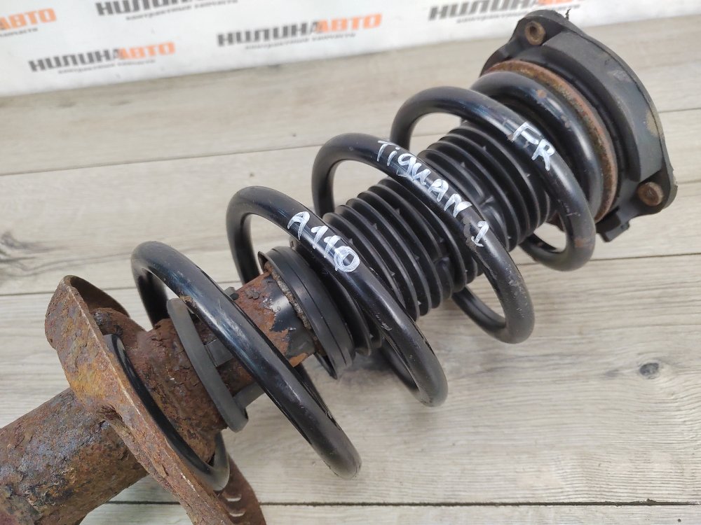 Амортизатор, 2700 рублей, Москва