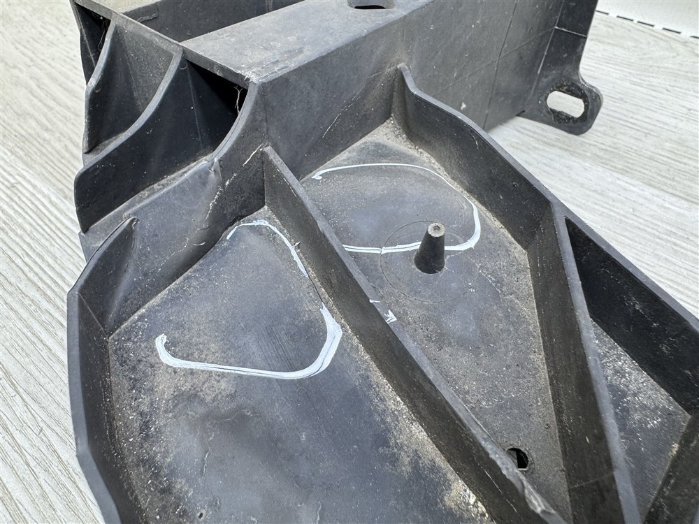 Усилитель бампера, 2500 рублей, Севастополь