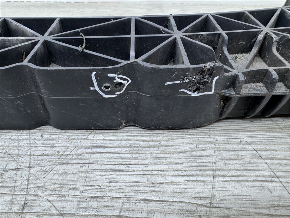 Усилитель бампера, 2500 рублей, Севастополь