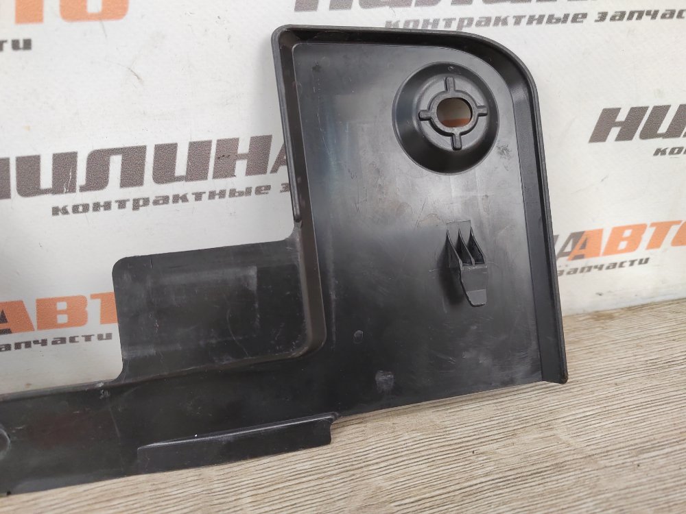 Накладка замка капота, 300 рублей, Москва