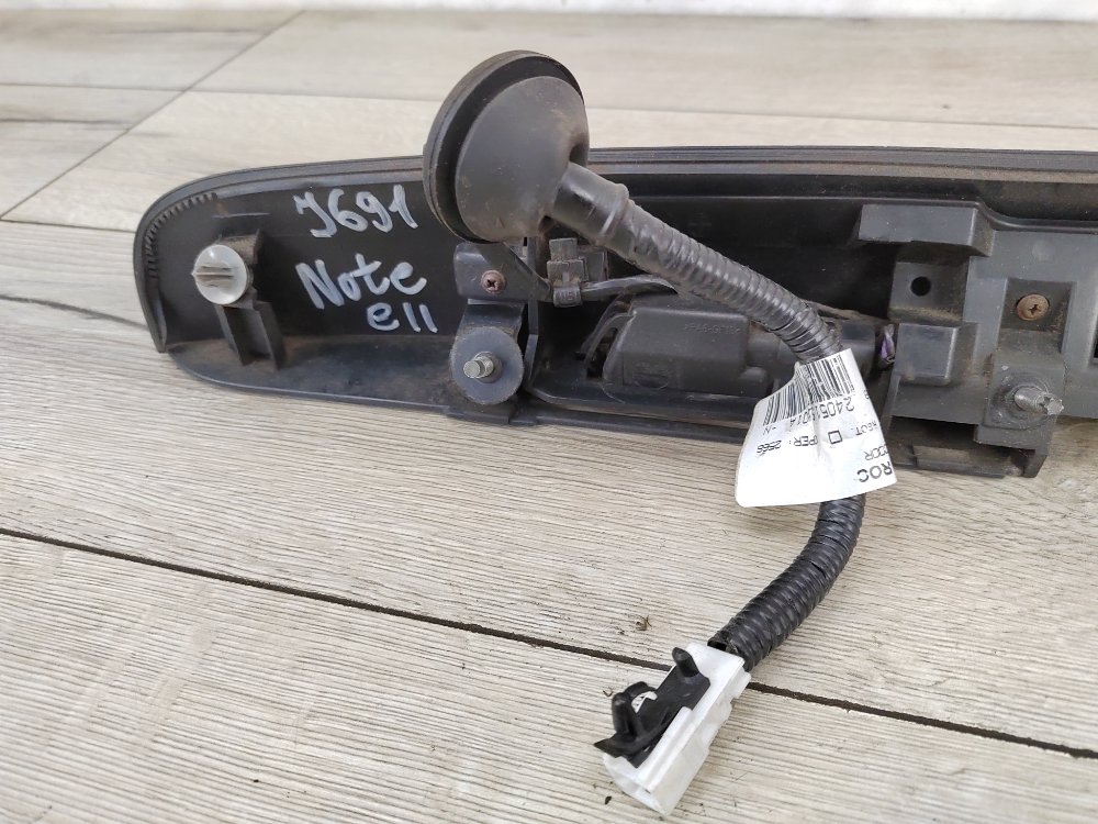 Накладка крышки багажника, 3000 рублей, Москва