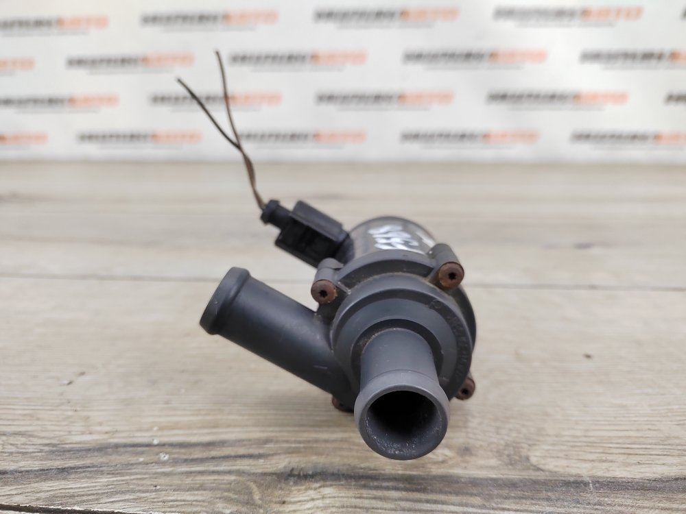 Насос водяной вспомогательный, 2000 рублей, Москва