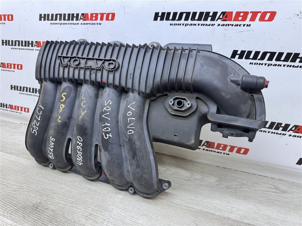 Коллектор впускной, 1300 рублей, Севастополь