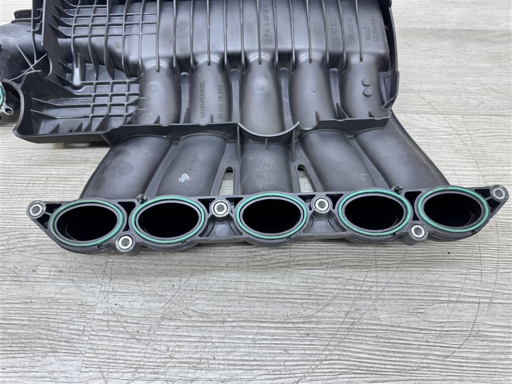 Коллектор впускной, 1300 рублей, Севастополь