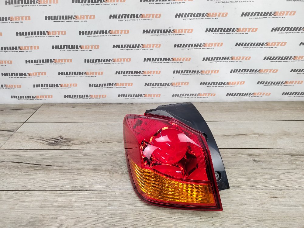 Фонарь в крыло, 7500 рублей, Москва