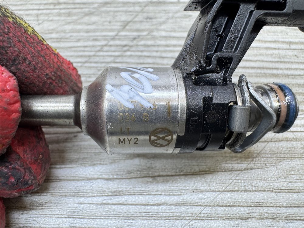 Форсунка бензин, 2000 рублей, Севастополь