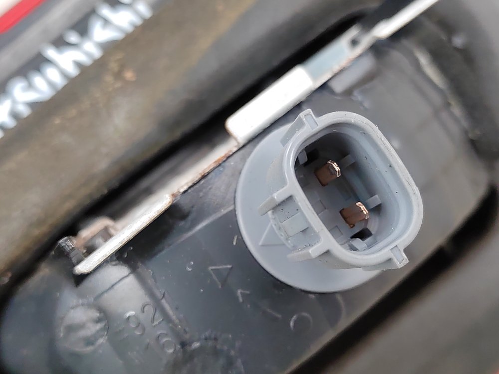 Фонарь в крышку багажника, 3000 рублей, Москва