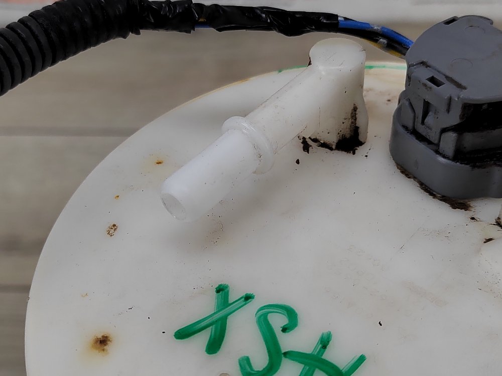 Бензонасос, 2200 рублей, Москва