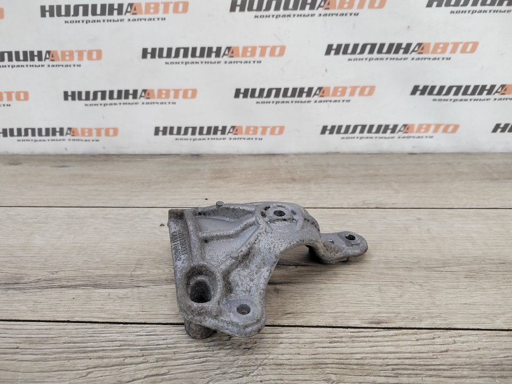 Кронштейн компрессора кондиционера, 1000 рублей, Москва