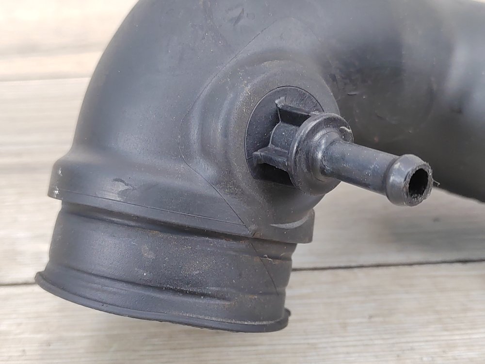 Патрубок воздушного фильтра, 500 рублей, Москва