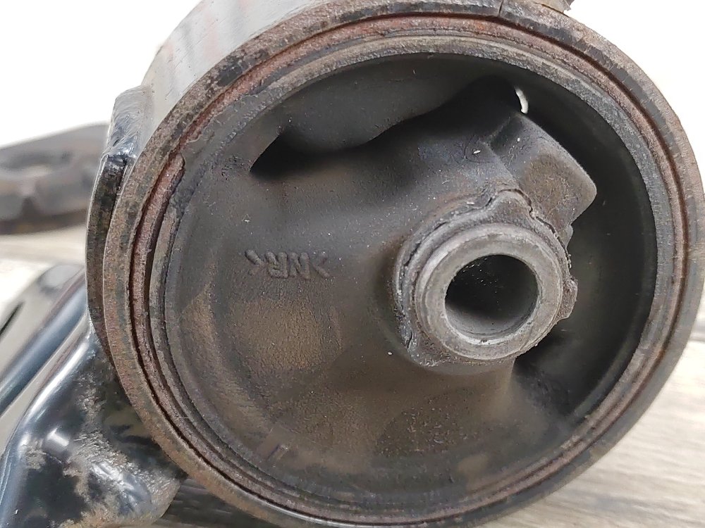 Подушка двигателя, 1700 рублей, Москва