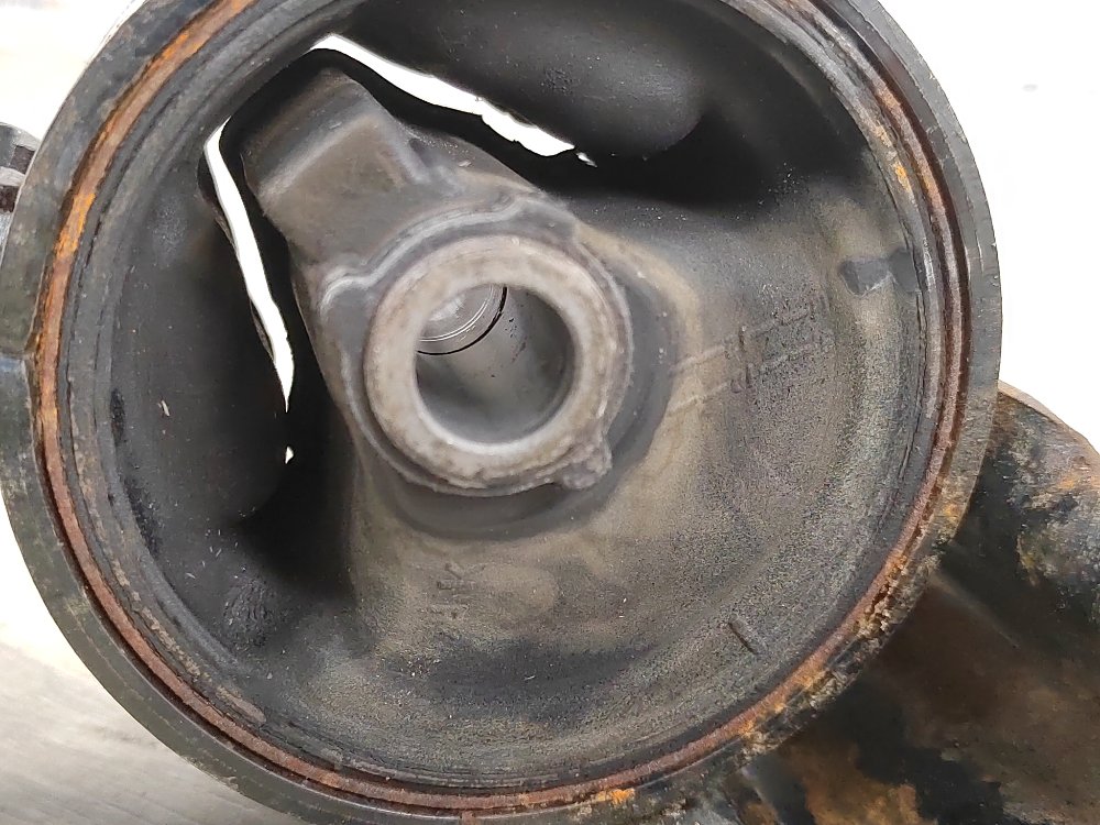 Подушка двигателя, 1900 рублей, Москва