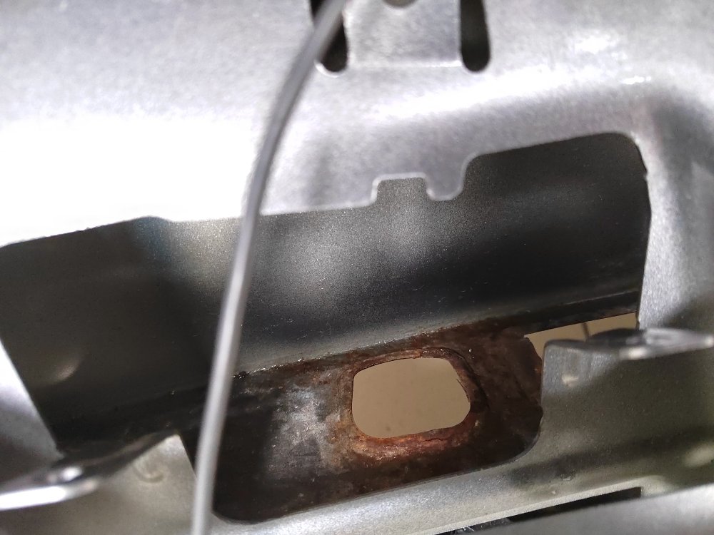 Крышка багажника, 10000 рублей, Москва