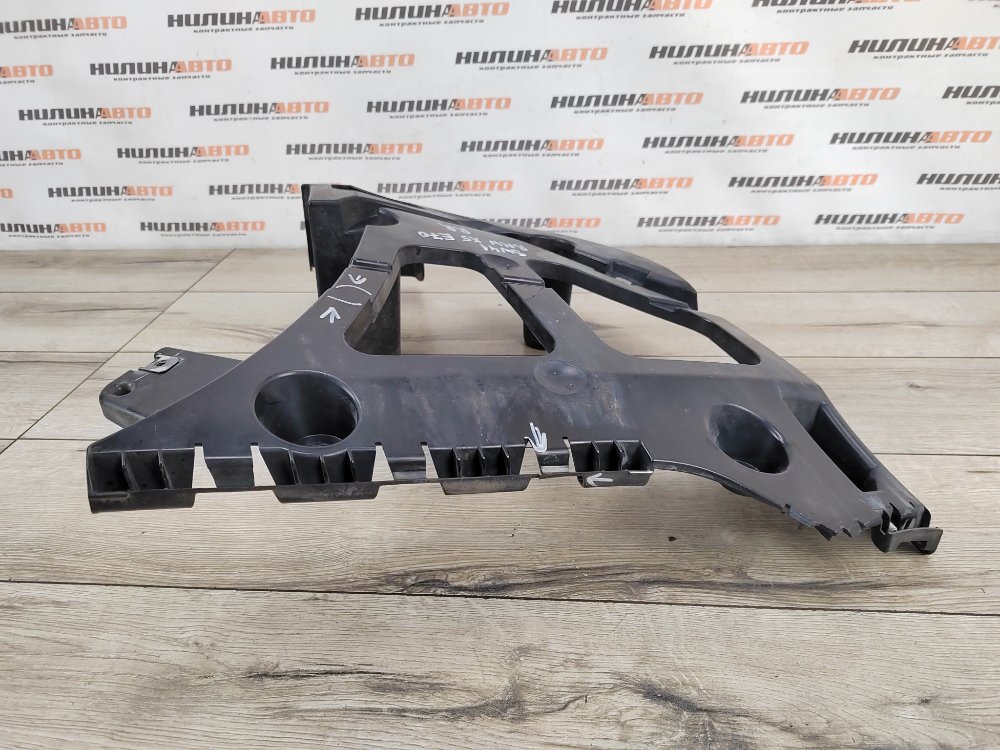 Кронштейн бампера, 1000 рублей, Москва