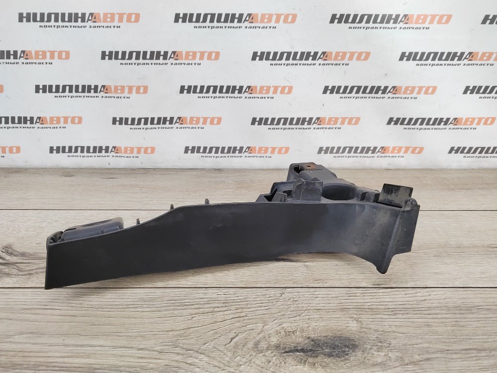 Кронштейн бампера, 1000 рублей, Москва