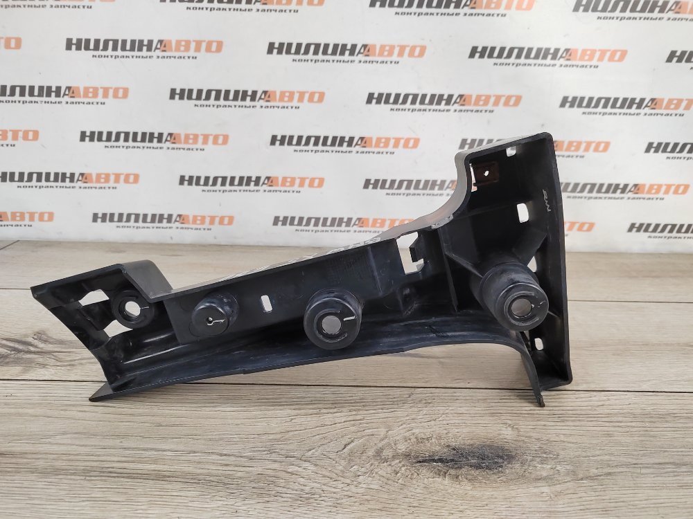 Кронштейн бампера, 1100 рублей, Москва