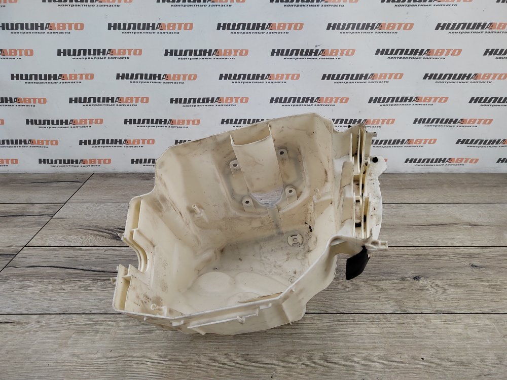 Корпус блока предохранителей, 500 рублей, Москва