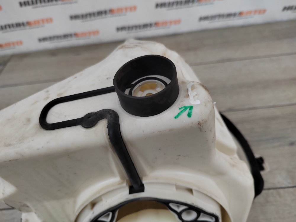 Корпус блока предохранителей, 500 рублей, Москва