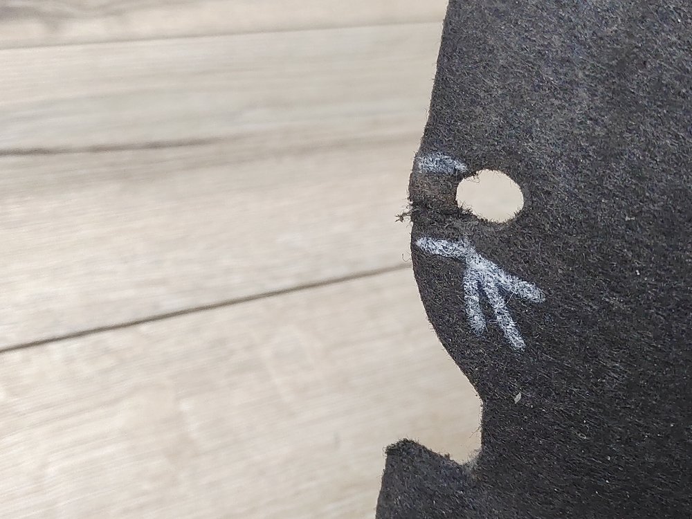 Подкрылок, 500 рублей, Москва