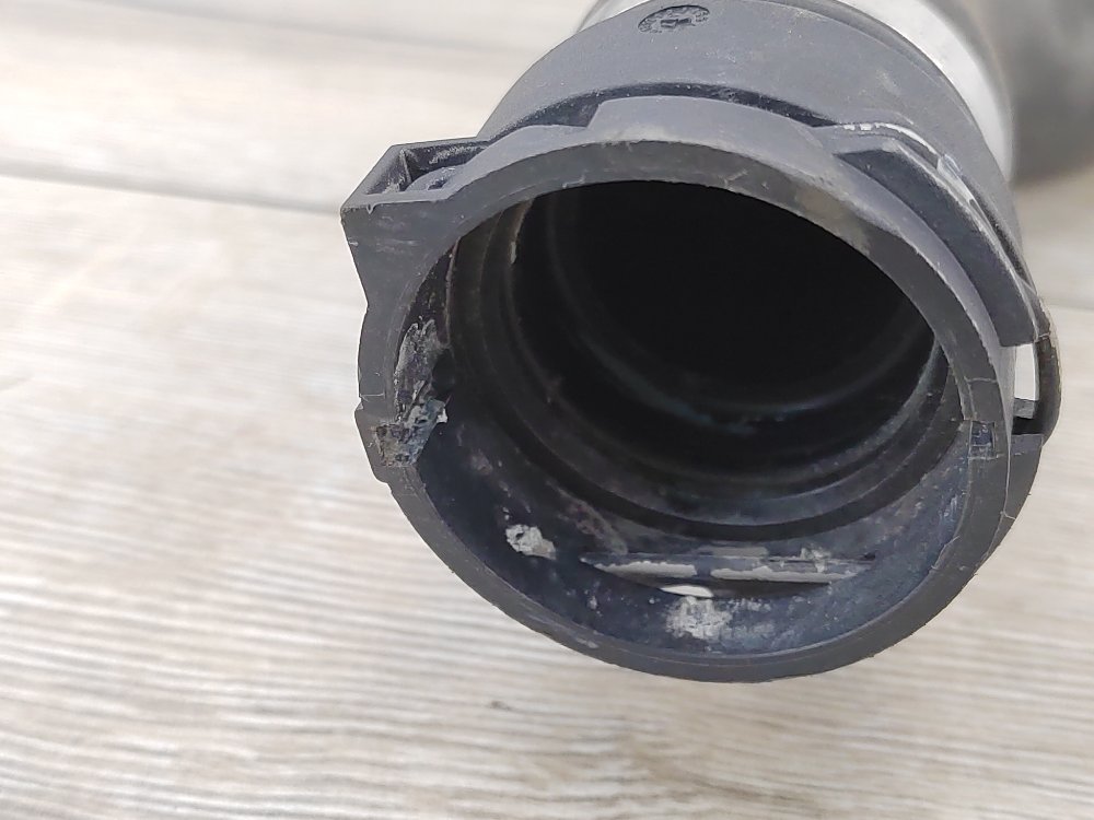 Патрубок системы охлаждения, 1000 рублей, Москва