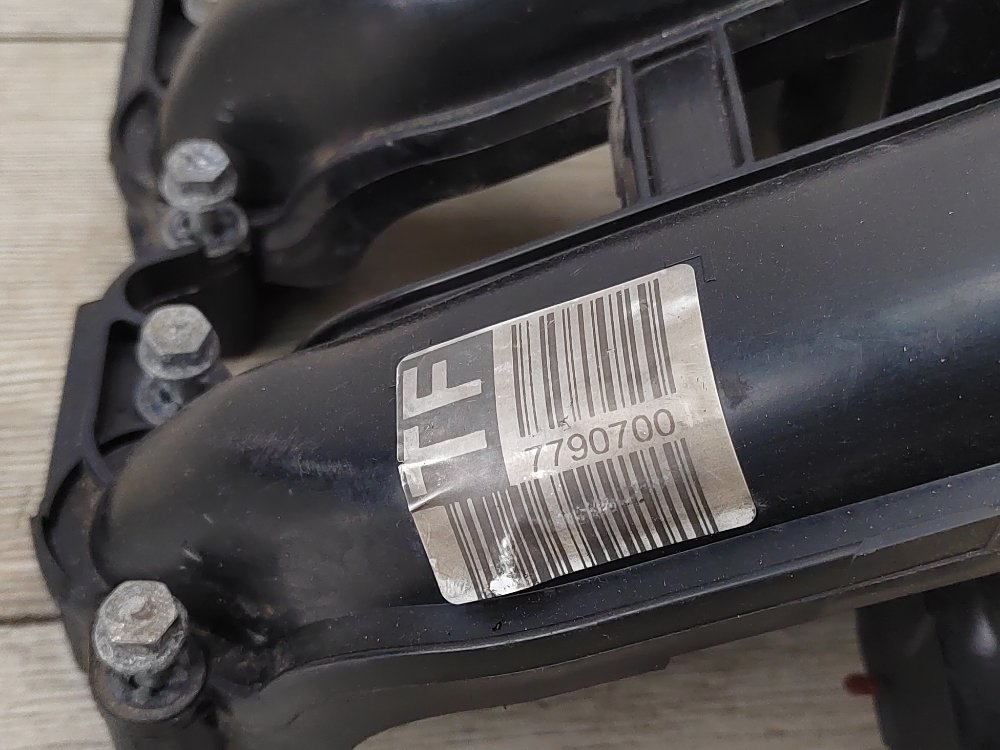 Коллектор впускной, 2800 рублей, Москва