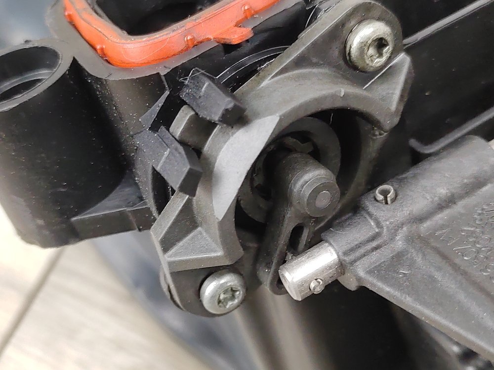 Коллектор впускной, 2800 рублей, Москва